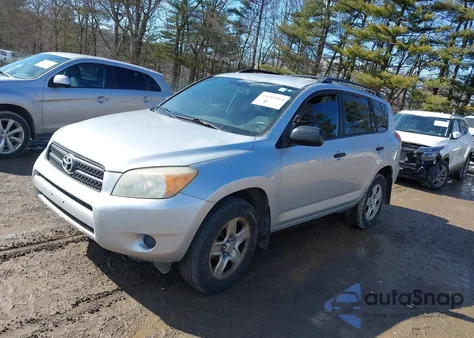 2006 Toyota Rav4 z USA, uszkodzony, nr VIN JTMBD33V565033528